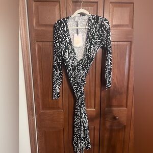 Diane Von Furstenberg for Target

Monochrome Print Dress